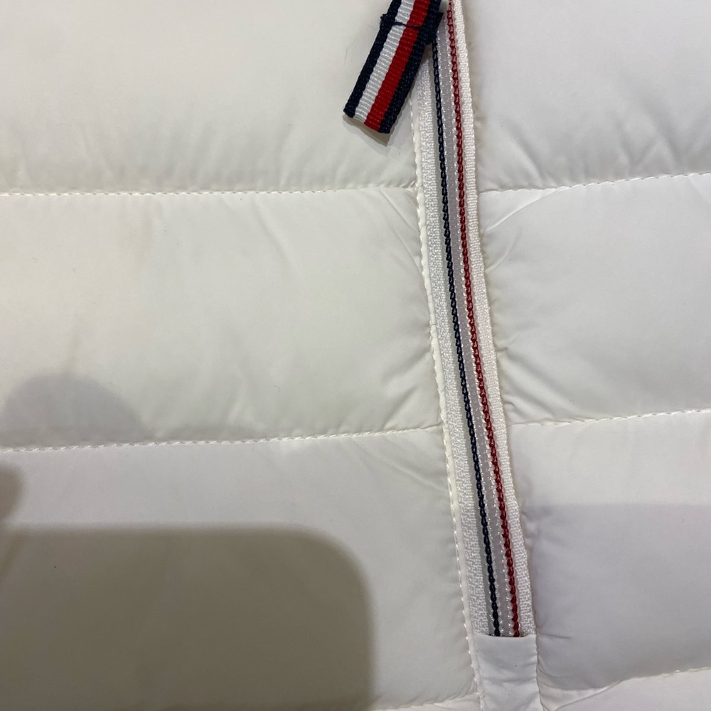 Tommy Hilfiger large light weight spring coat - Picture 4 of 10